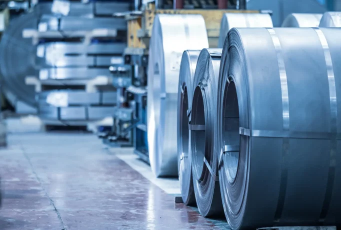 magnesium used in the manufacture of light alloys